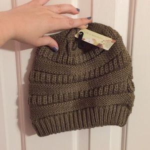 knit beanie